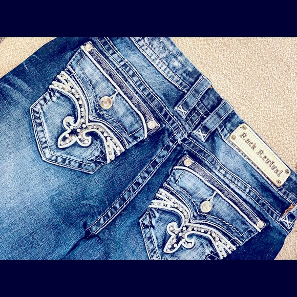 (Item no. 9) Skinny Jeans - Picture 3 of 3